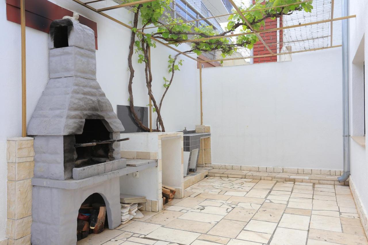 Apartments With A Parking Space Mastrinka, Ciovo - 4324 Трогир Екстериор снимка