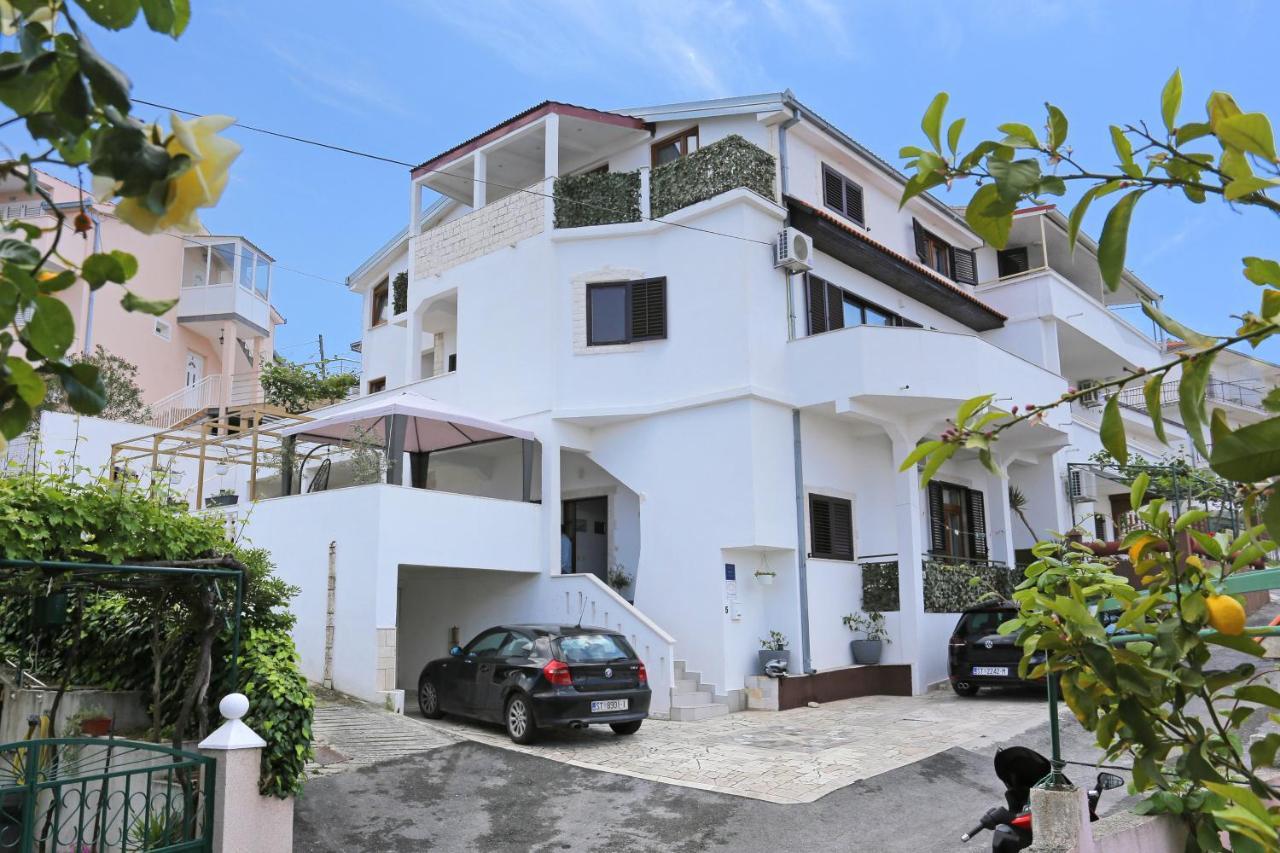 Apartments With A Parking Space Mastrinka, Ciovo - 4324 Трогир Екстериор снимка