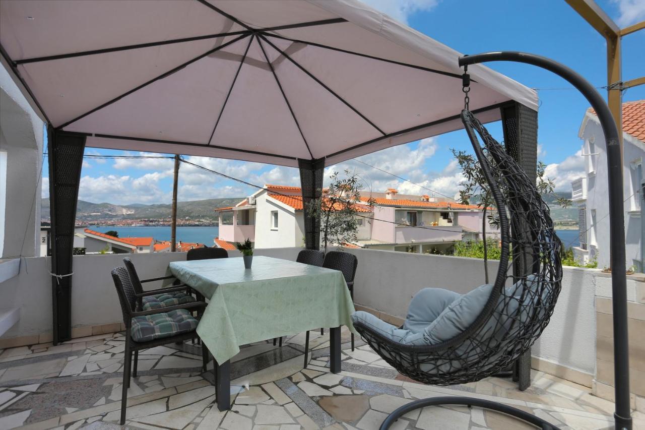 Apartments With A Parking Space Mastrinka, Ciovo - 4324 Трогир Екстериор снимка