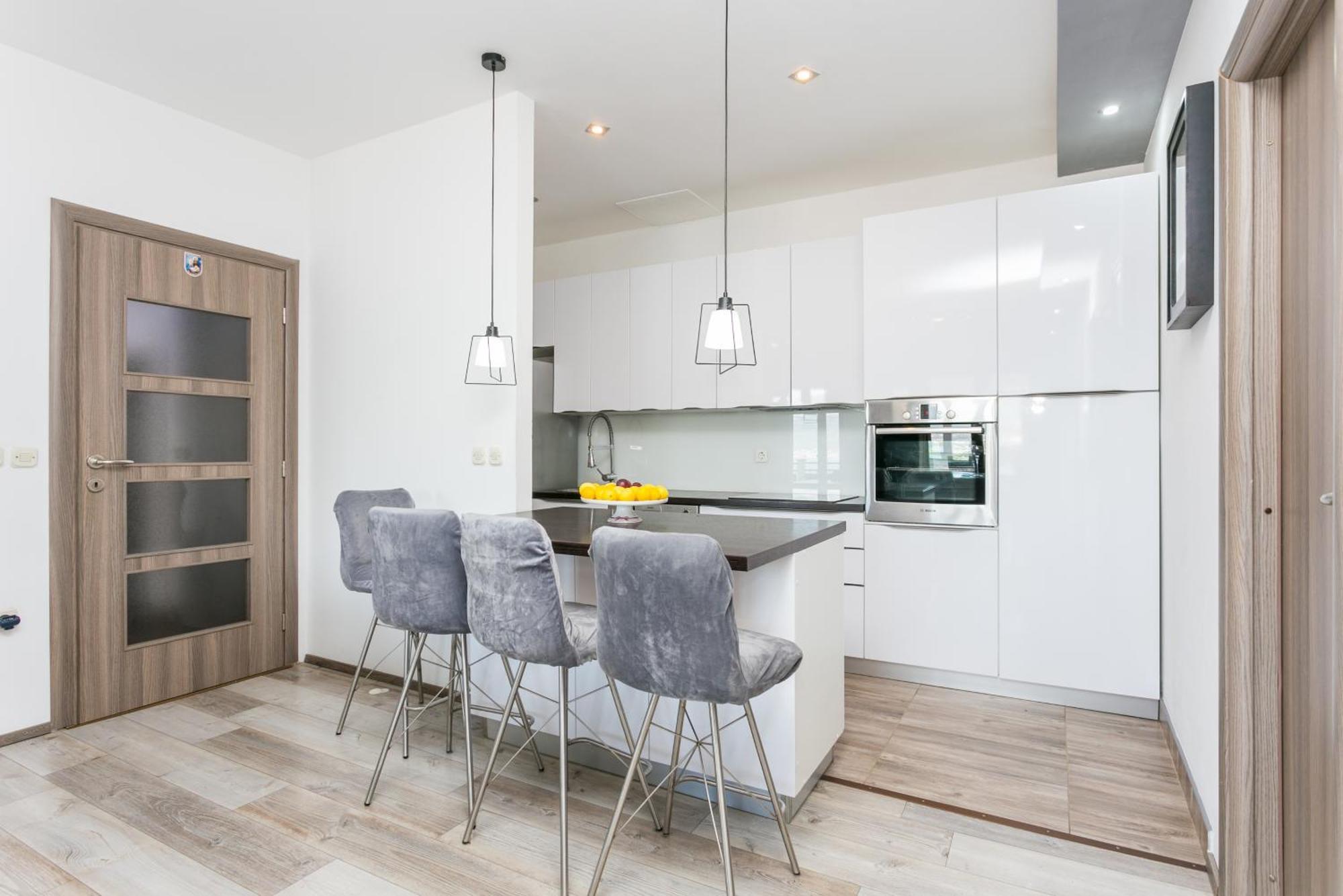 Apartments With A Parking Space Mastrinka, Ciovo - 4324 Трогир Екстериор снимка