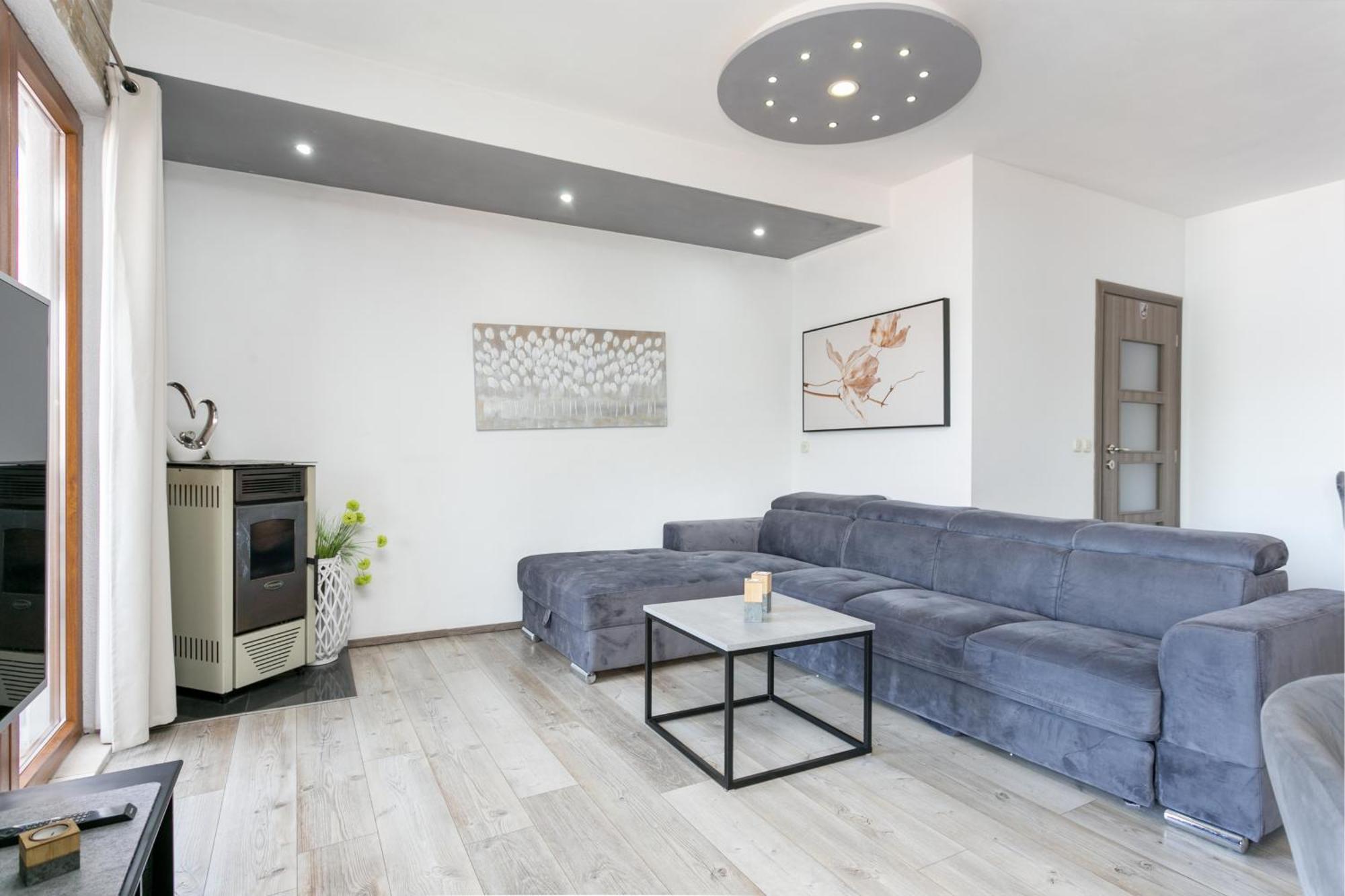 Apartments With A Parking Space Mastrinka, Ciovo - 4324 Трогир Стая снимка