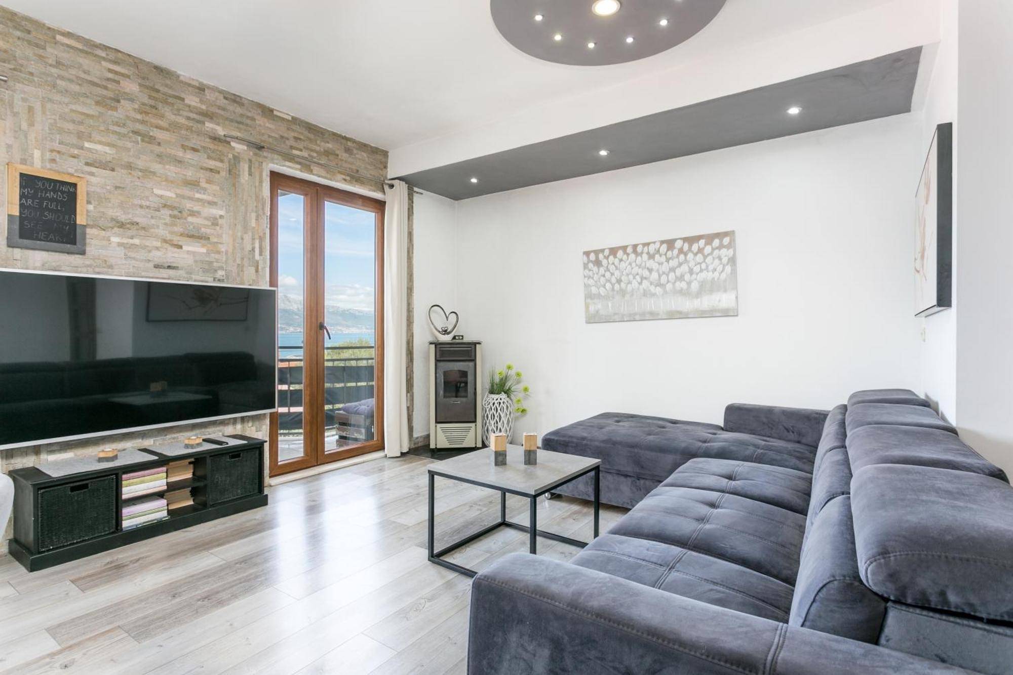 Apartments With A Parking Space Mastrinka, Ciovo - 4324 Трогир Стая снимка